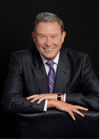 Douglas R Horn Esq