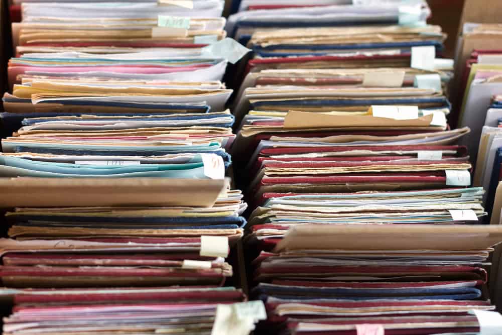 File,Folders,In,A,File,Cabinet,,Card,Catalog,In,A