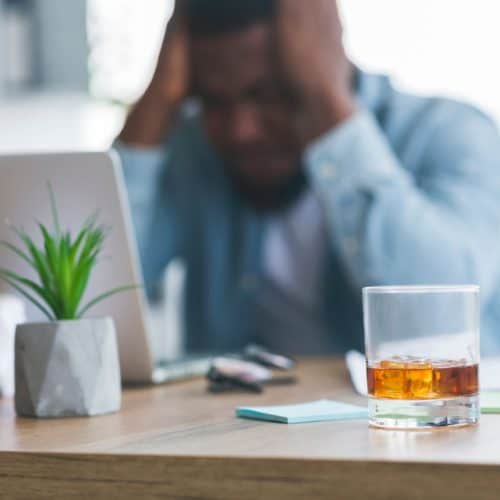 Alcoholism,At,Workplace.,Drunk,Desperate,Man,Drinking,Alcohol,In,Office,