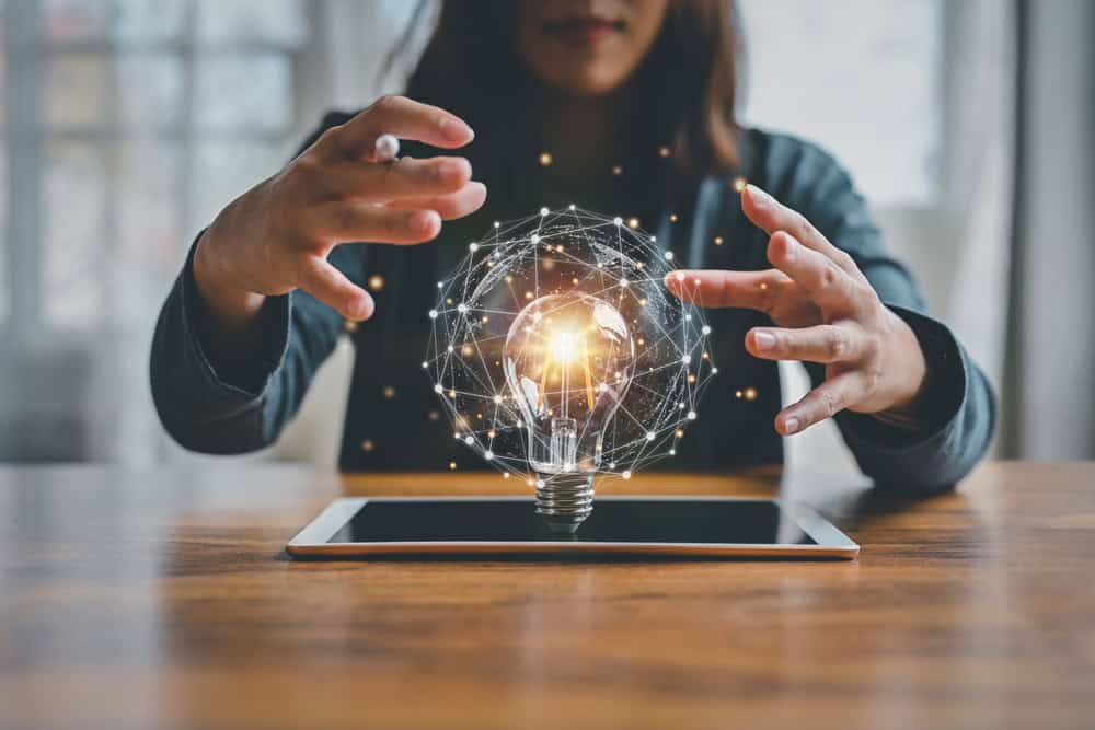 Creative,Idea,Or,Thinking,In,Innovative,Technology,Concept,,Knowledge,In