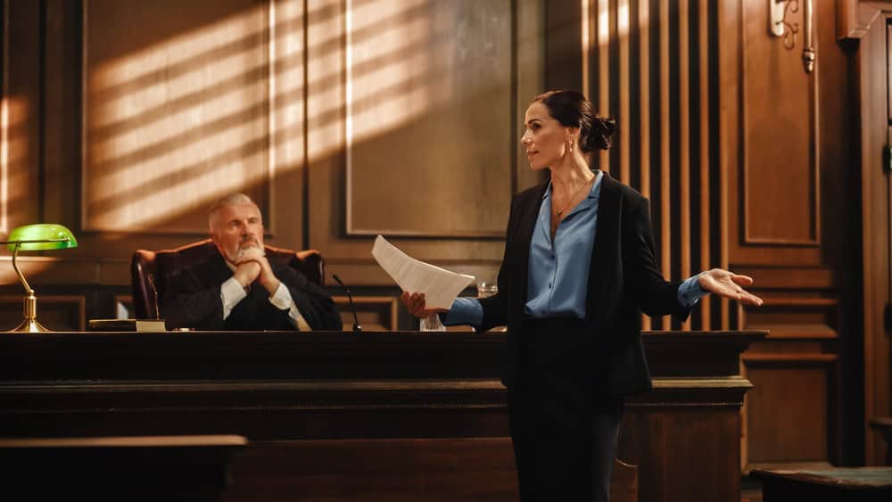 Court,Of,Justice,And,Law,Trial:,Successful,Female,Prosecutor,Presenting