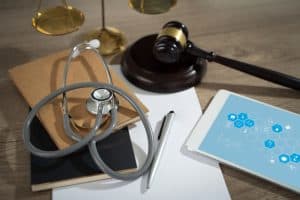 Medicine,Law,A,Doctor,And,A,Lawyer,Discussed,Health,Care,