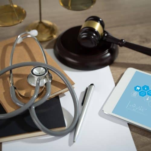 Medicine,Law,A,Doctor,And,A,Lawyer,Discussed,Health,Care,